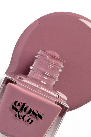 GLOSS & CO Nail Polish just on dusk