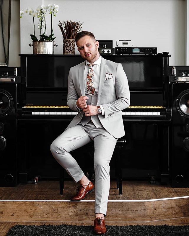 OTAA San Pietro orange floral tie set