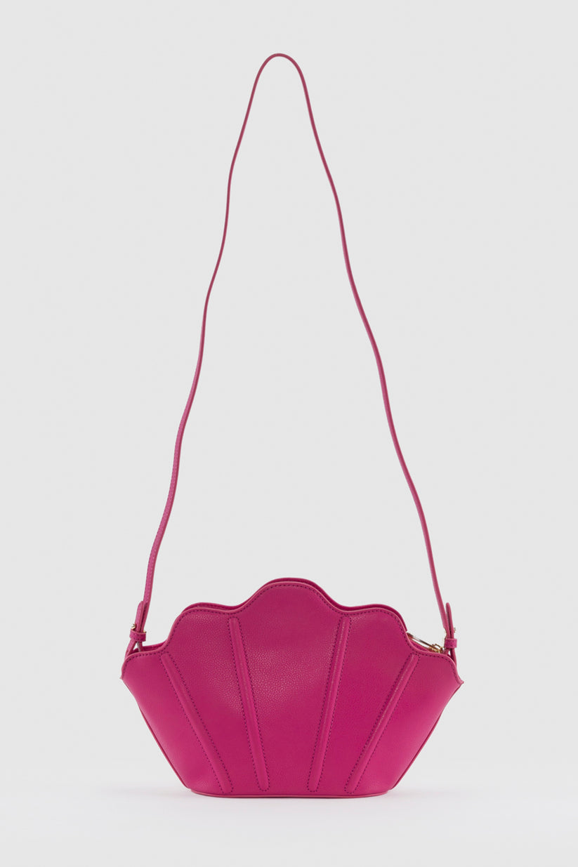 THE WOLF GANG Suri Shell Bag flamingo