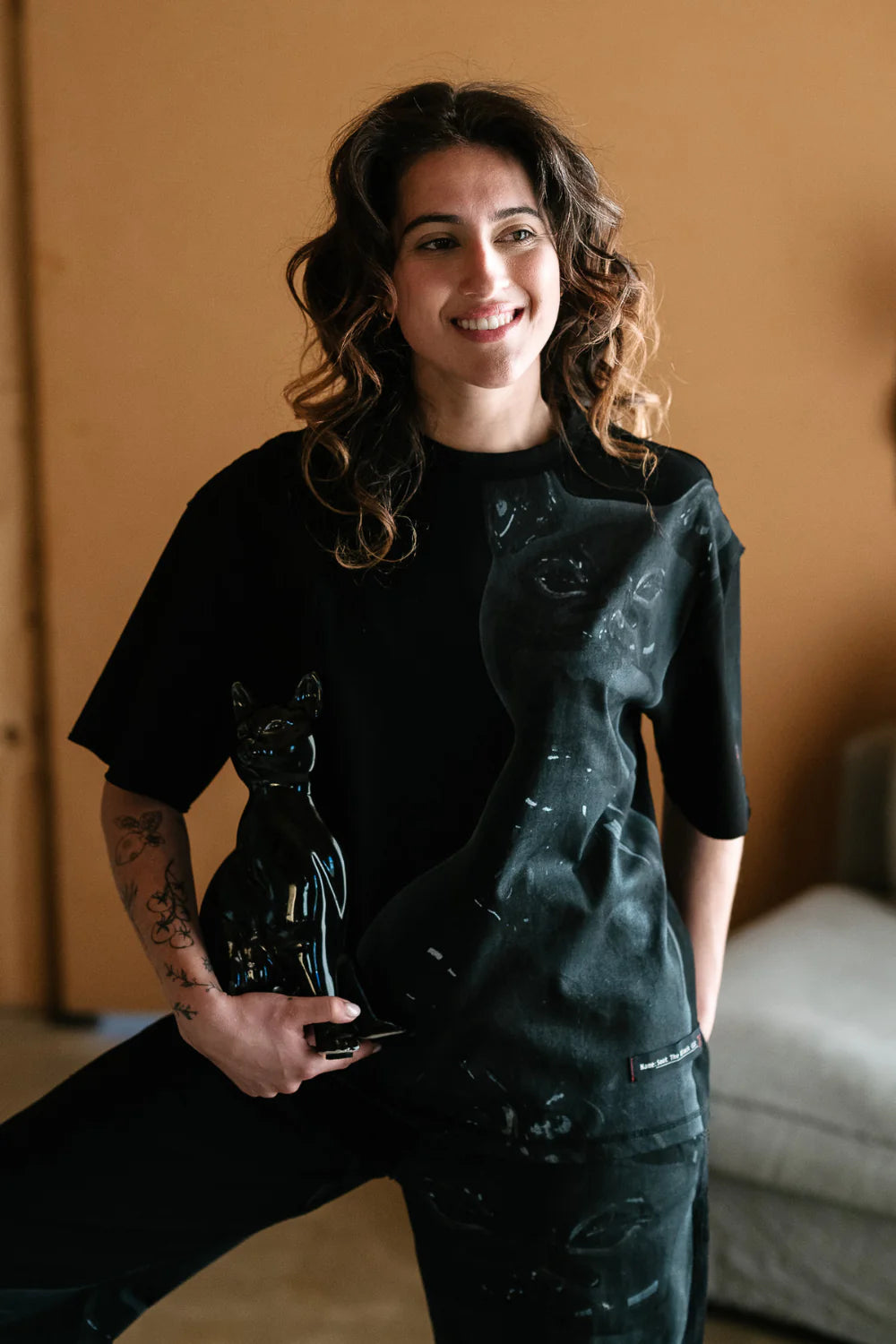 CIRCULAR BY MAUD ALICE DAINTY Patch T The Black Cat Black