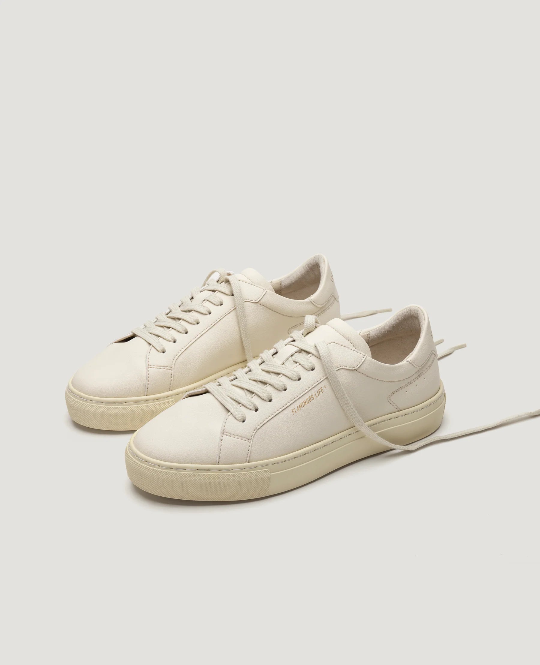 FLAMINGO'S LIFE Hampton Court triple cream