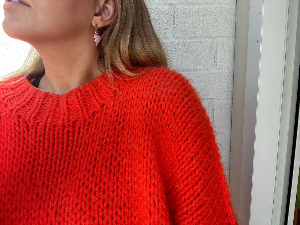 EMELDO DESIGN Heart Drop Hoops red pink gold