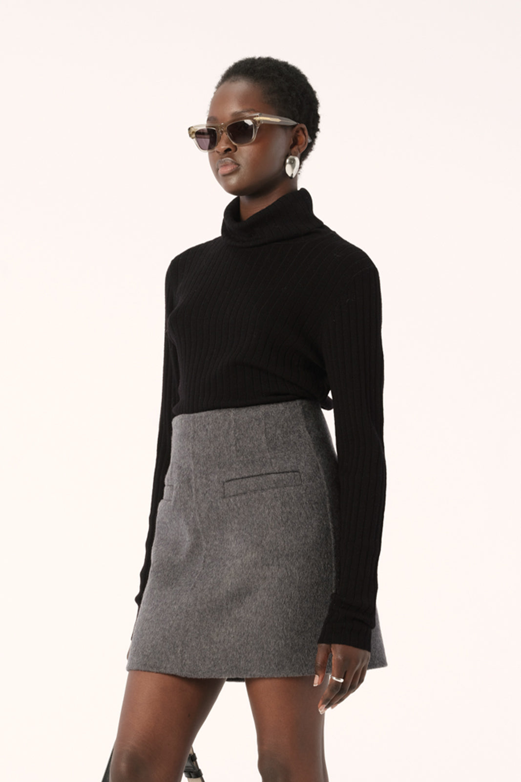 ELKA COLLECTIVE Nora Knit black