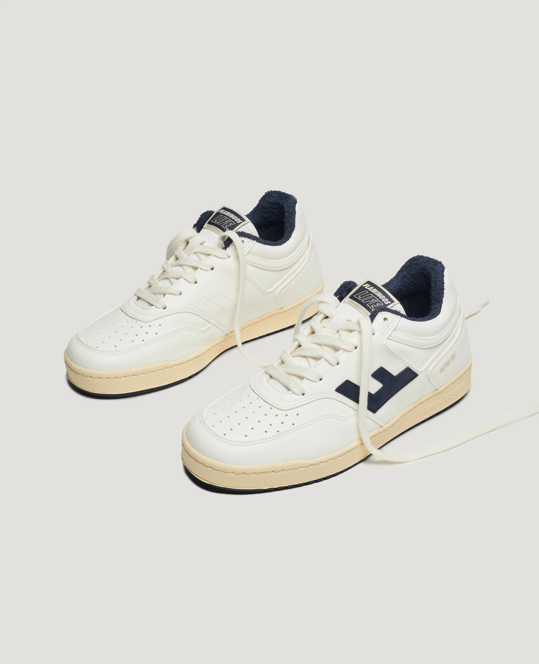 FLAMINGOS' LIFE Retro 90's White Vanilla Navy
