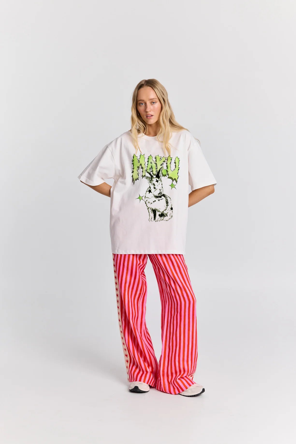 MAKU Bunny Oversize Tee white