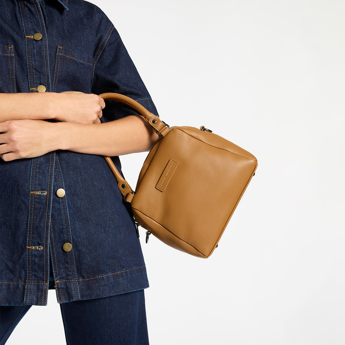 STATUS ANXIETY Mini Mountains tan