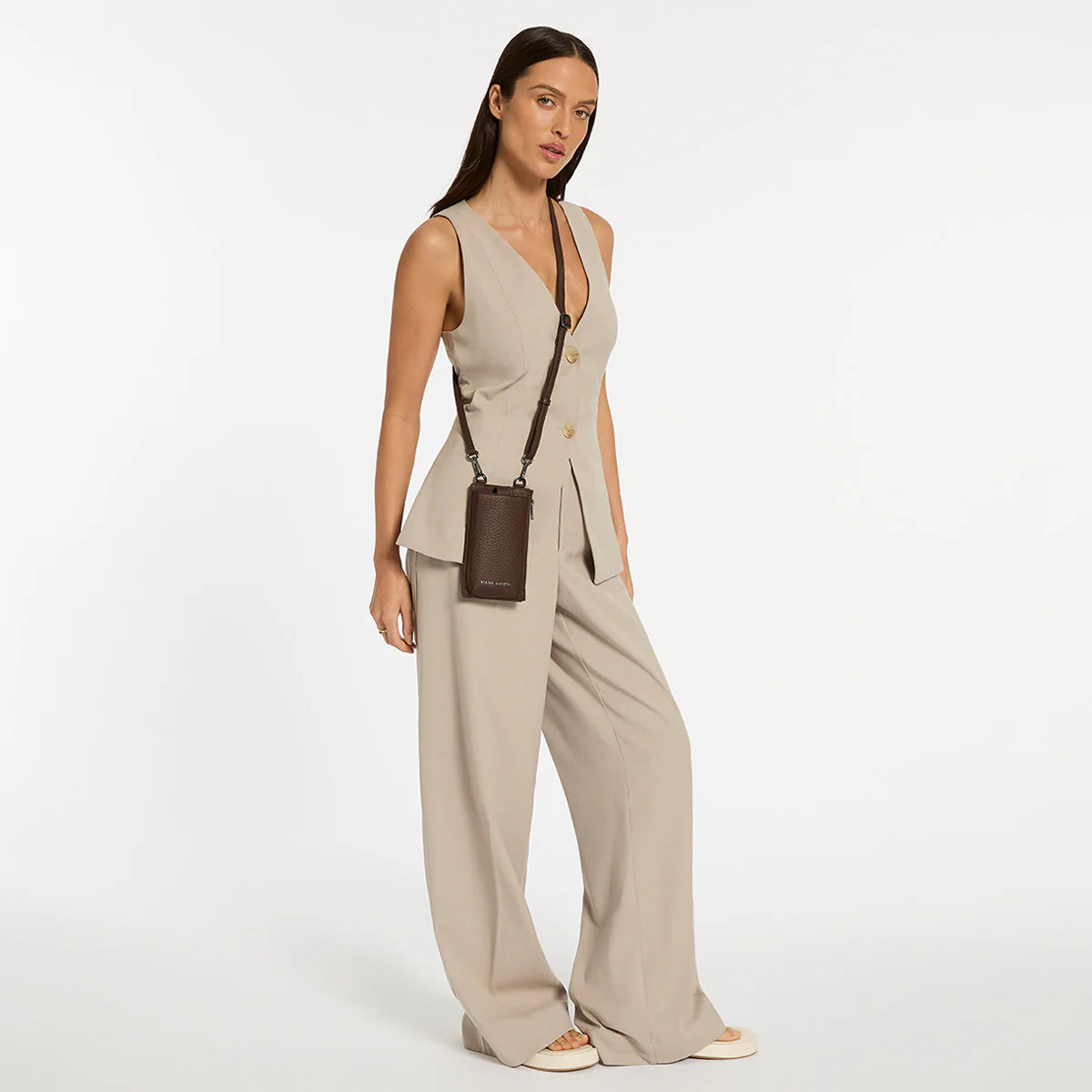 STATUS ANXIETY Voyager cocoa