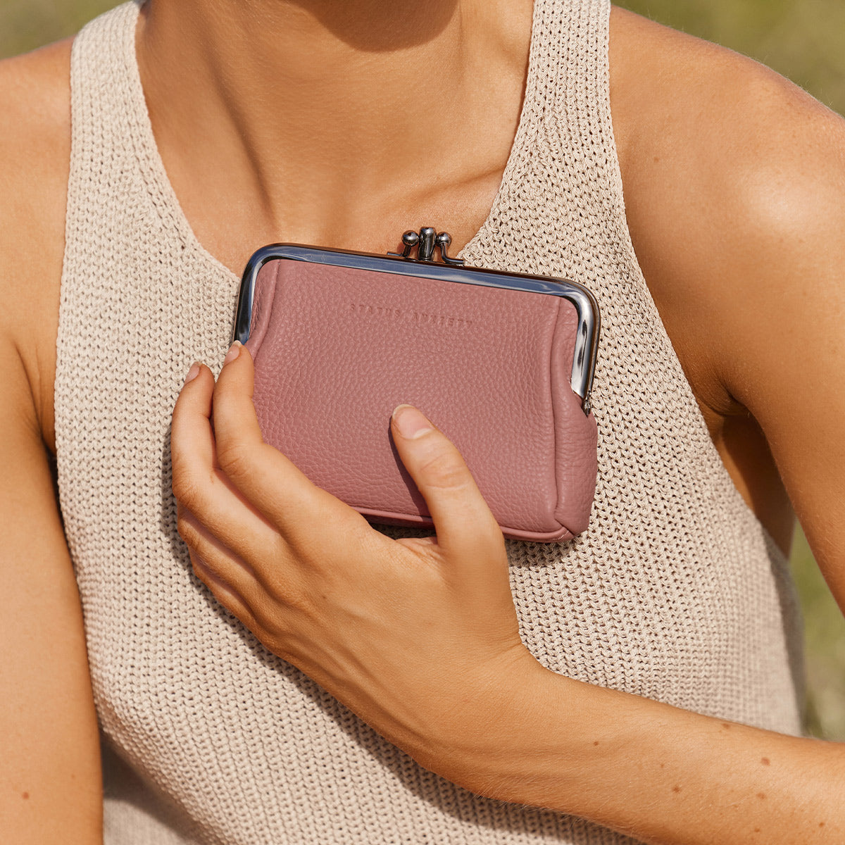 STATUS ANXIETY Volatile Purse dusty rose