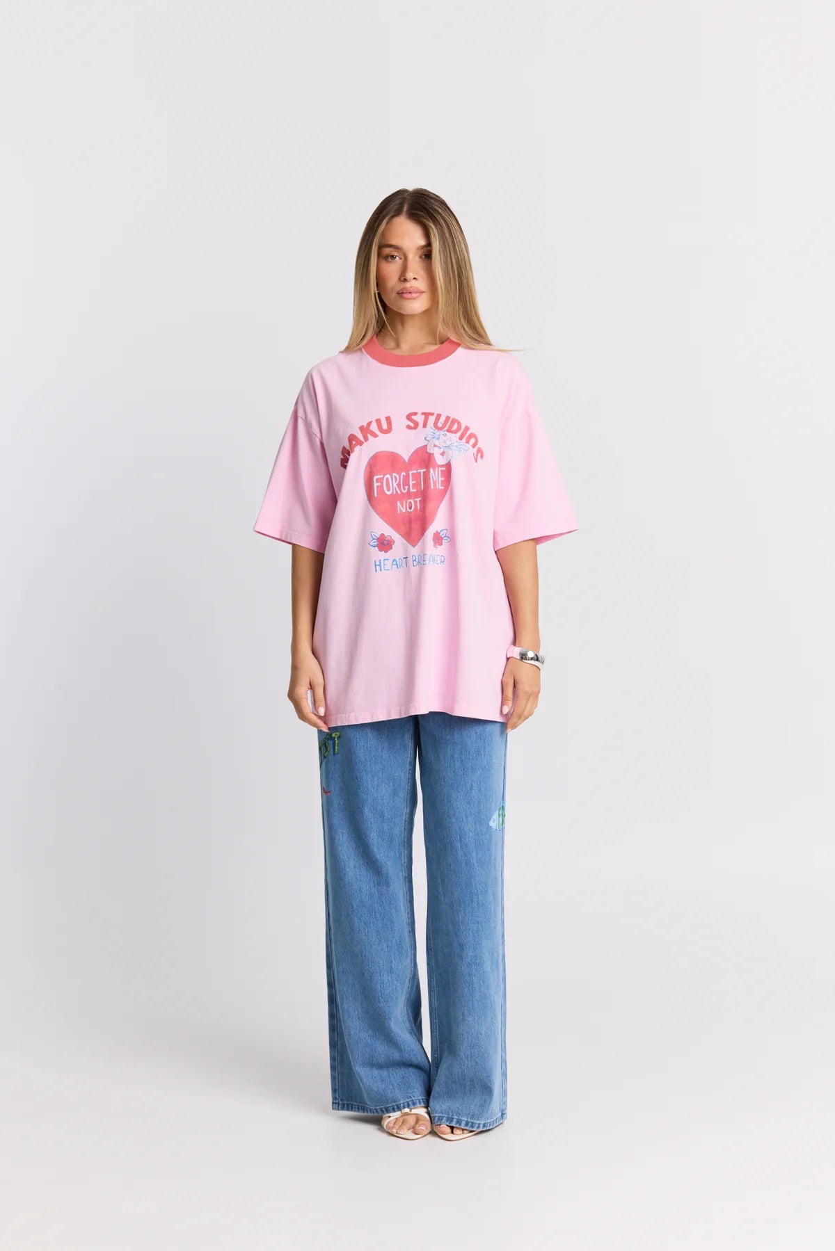 MAKU Heartbreaker Oversized Tee baby pink