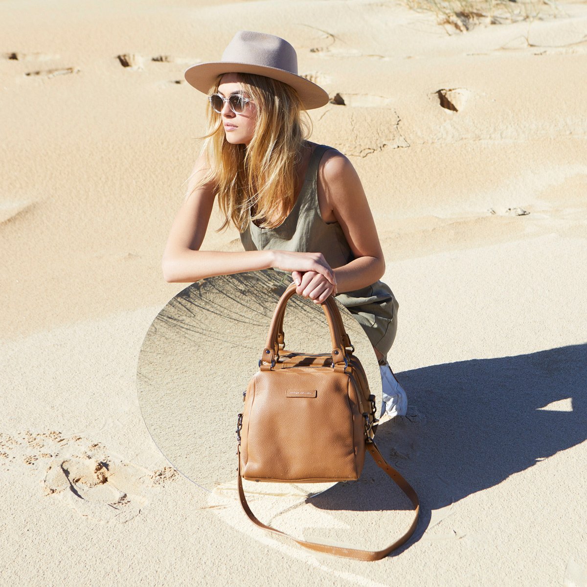 STATUS ANXIETY Last Mountains Bag tan