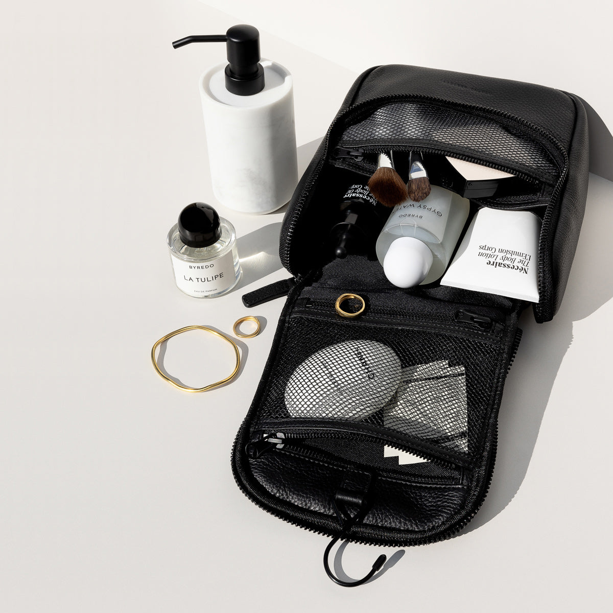 STATUS ANXIETY Drifting Apart black