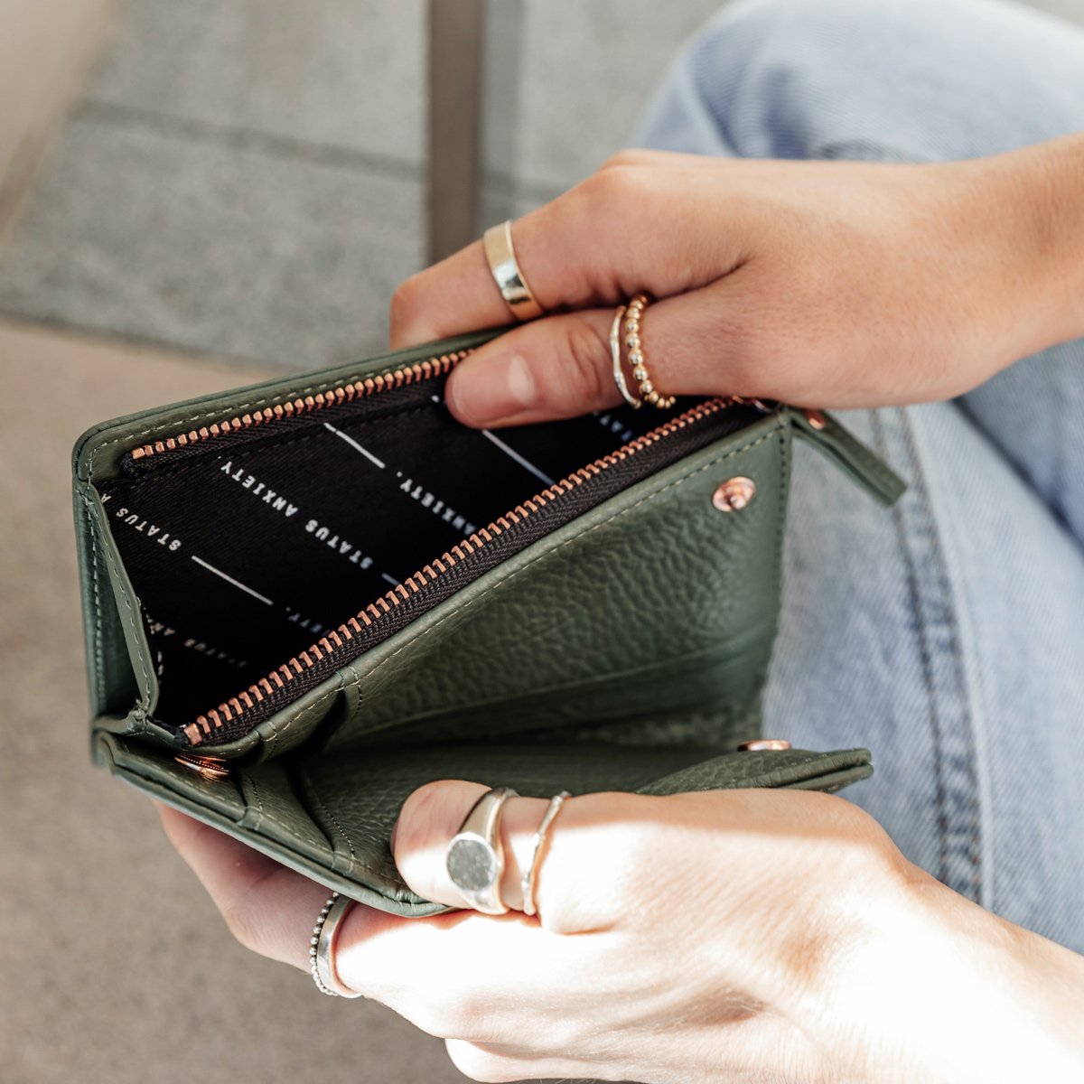 STATUS ANXIETY Insurgency Wallet khaki