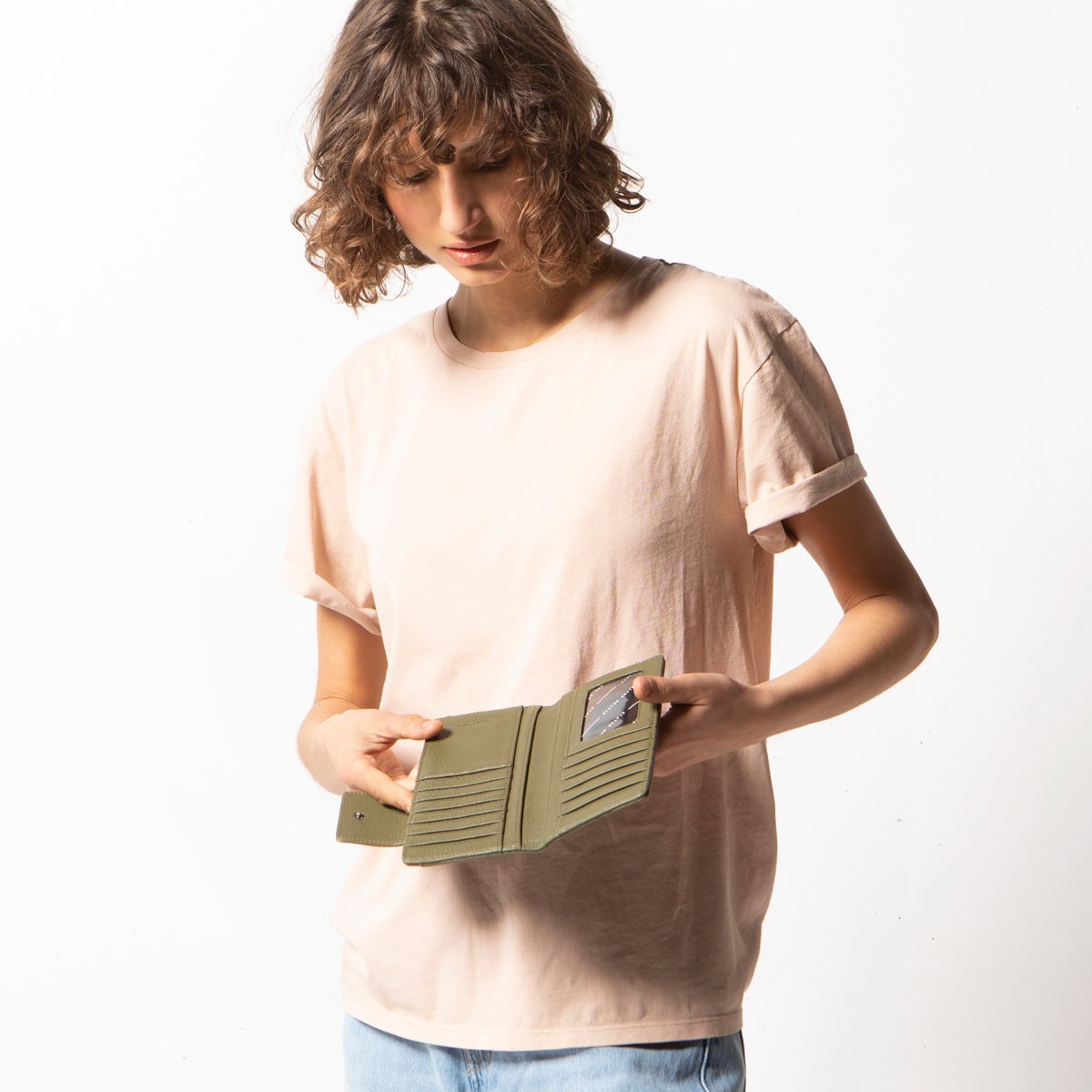 STATUS ANXIETY Ruins Wallet khaki