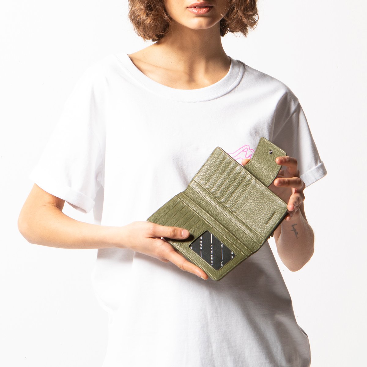 STATUS ANXIETY Ruins Wallet khaki