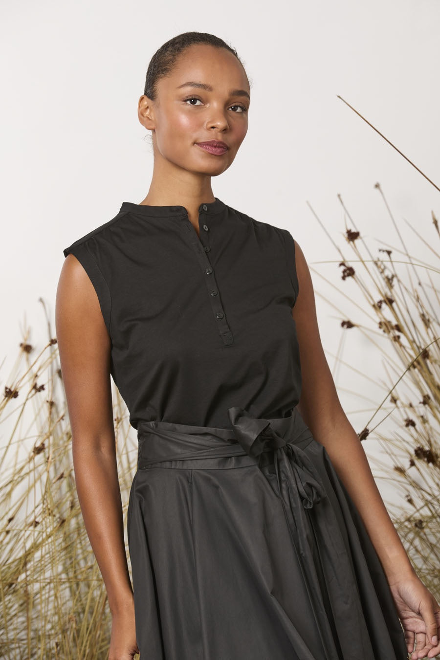 M.A. DAINTY Stingray Top black