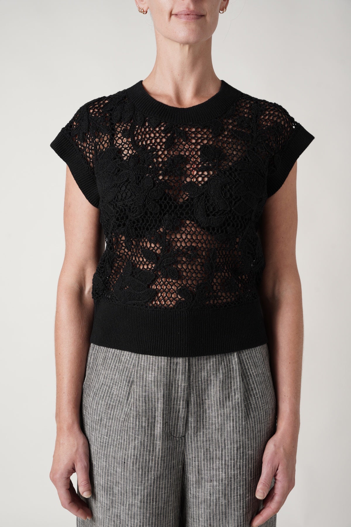CABLE MELBOURNE Shadow Lace Knit Top black
