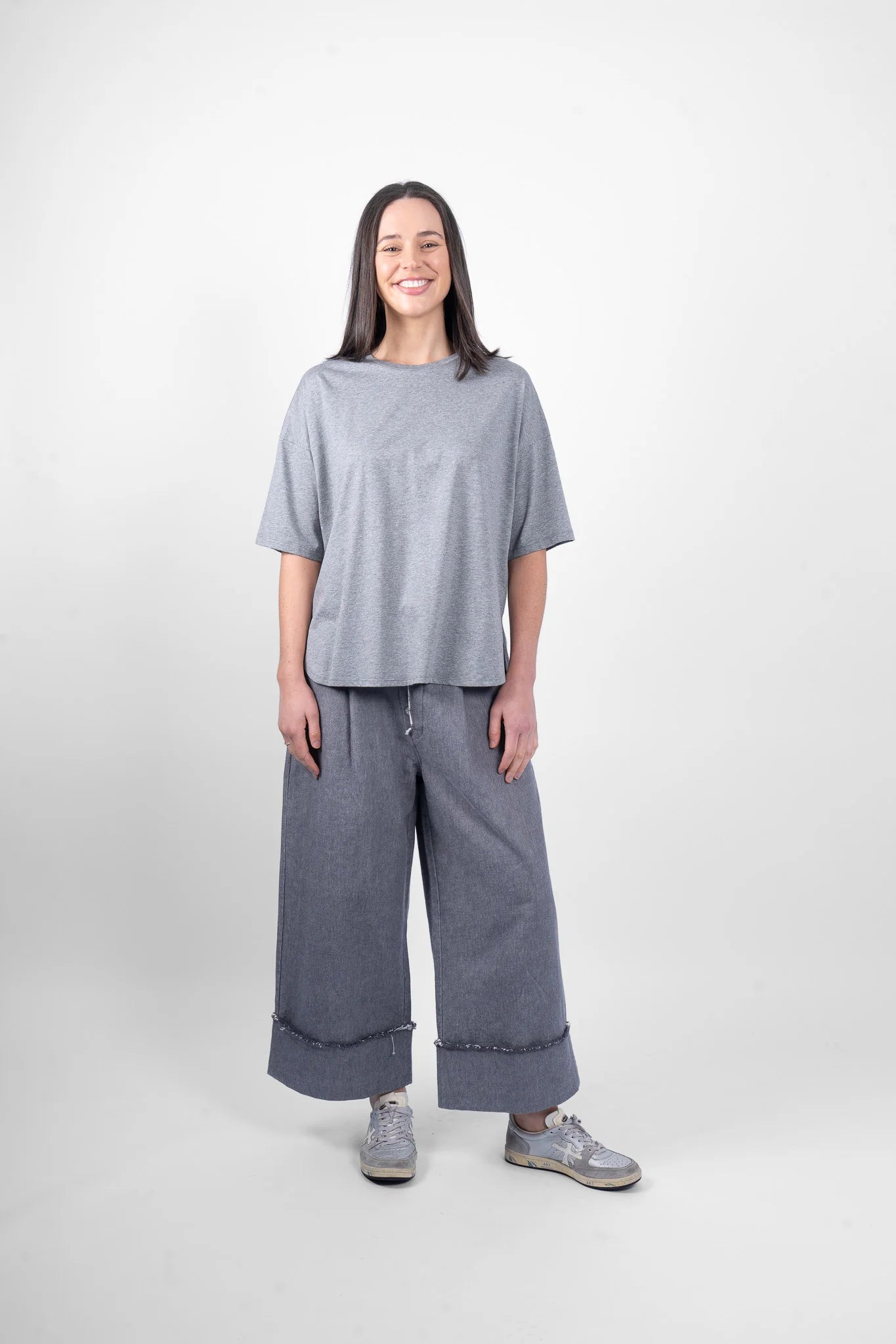 MA DAINTY Peony Top grey marle