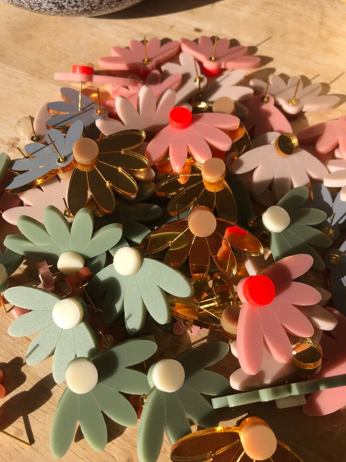 EMELDO DESIGN Fleur Flower Studs