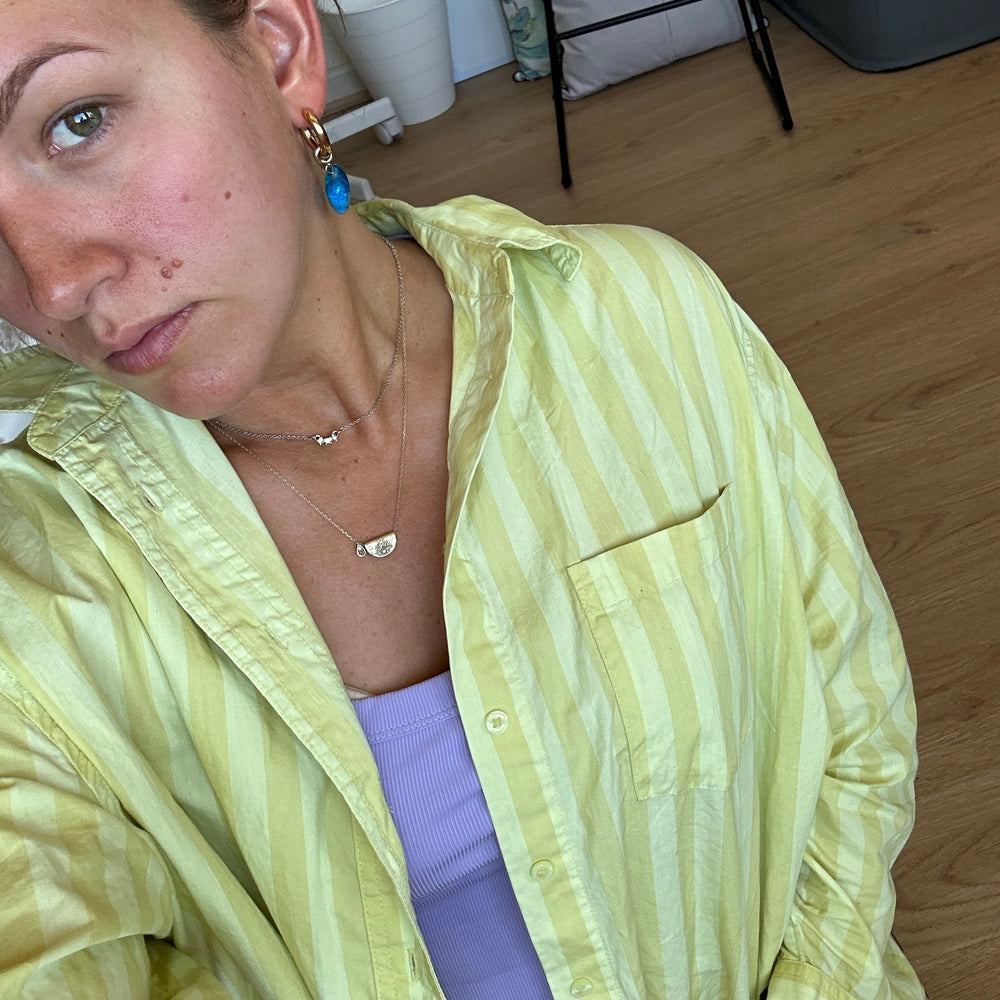 EMELDO DESIGN Allee Glass Heart Hoops blue