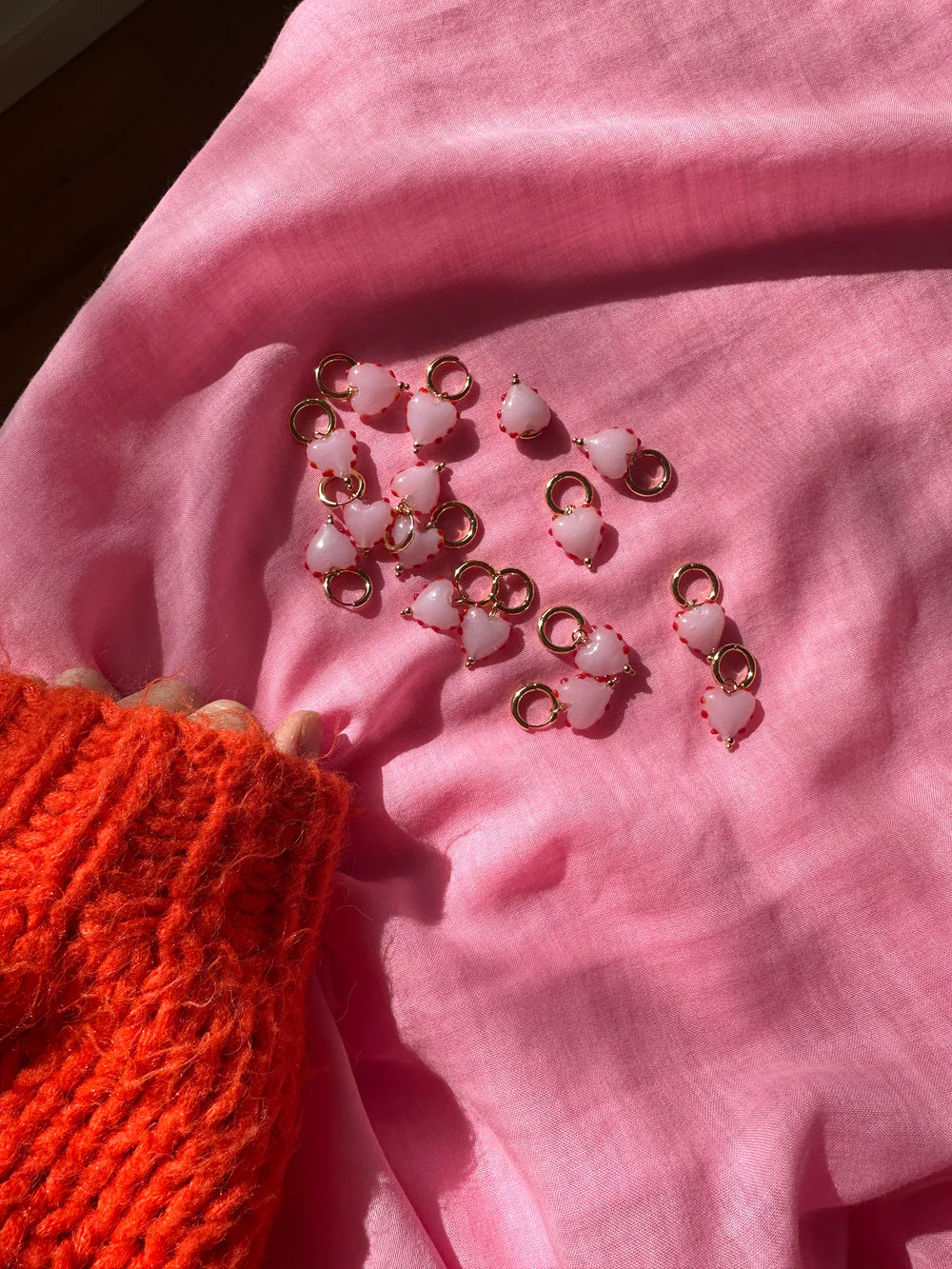 EMELDO DESIGN Heart Drop Hoops red pink gold