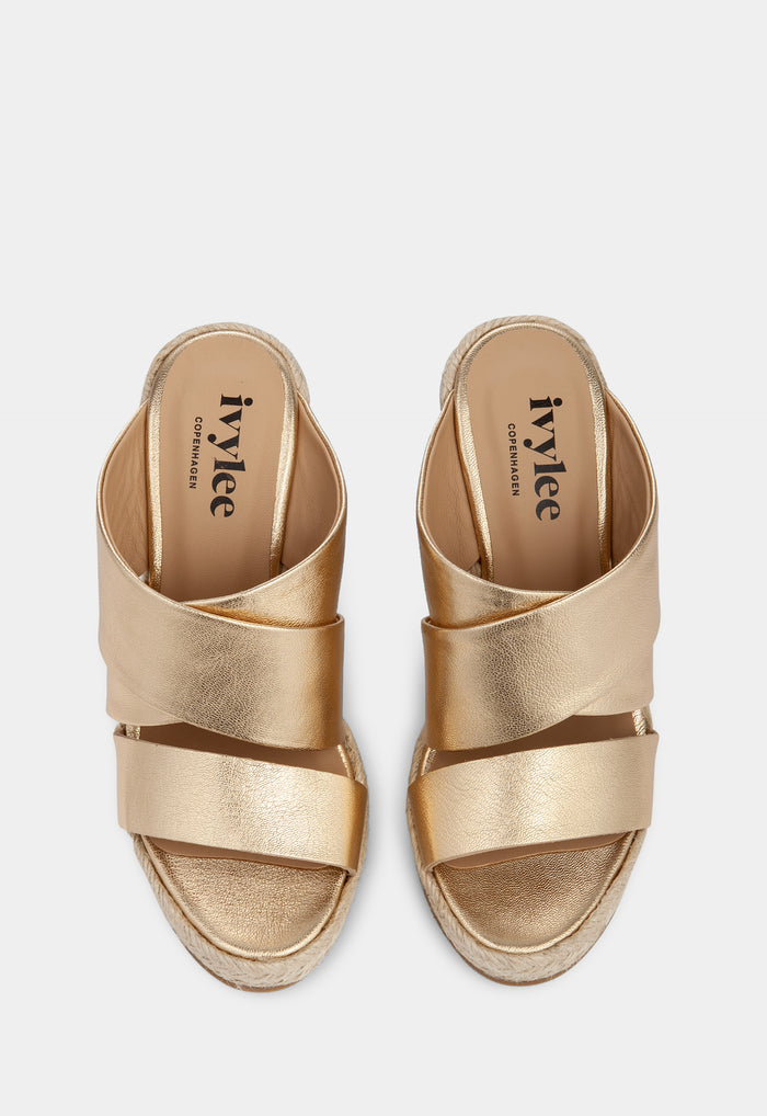 IVYLEE COPENHAGEN Bella Wedge Sandal gold