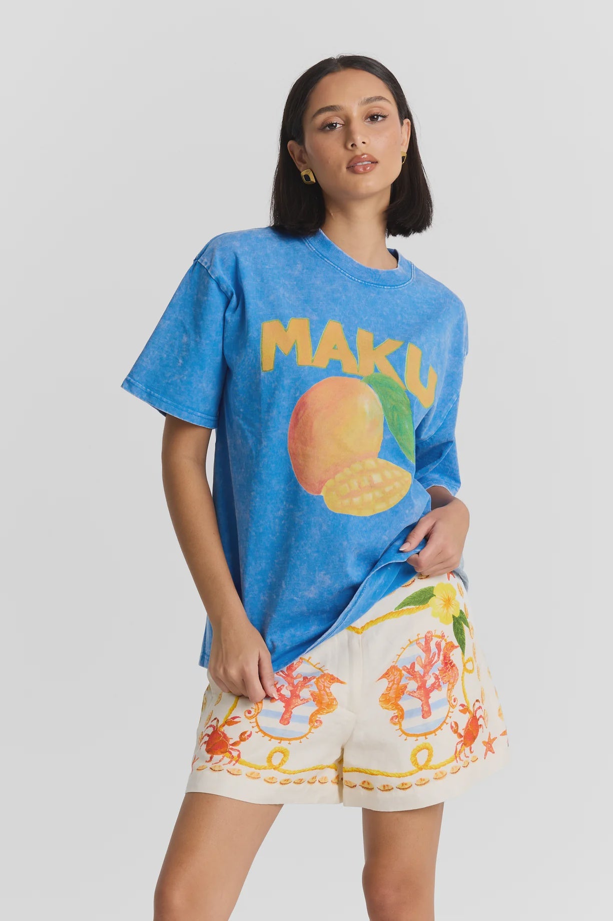 MAKU Mango Oversize Tee blue snow wash