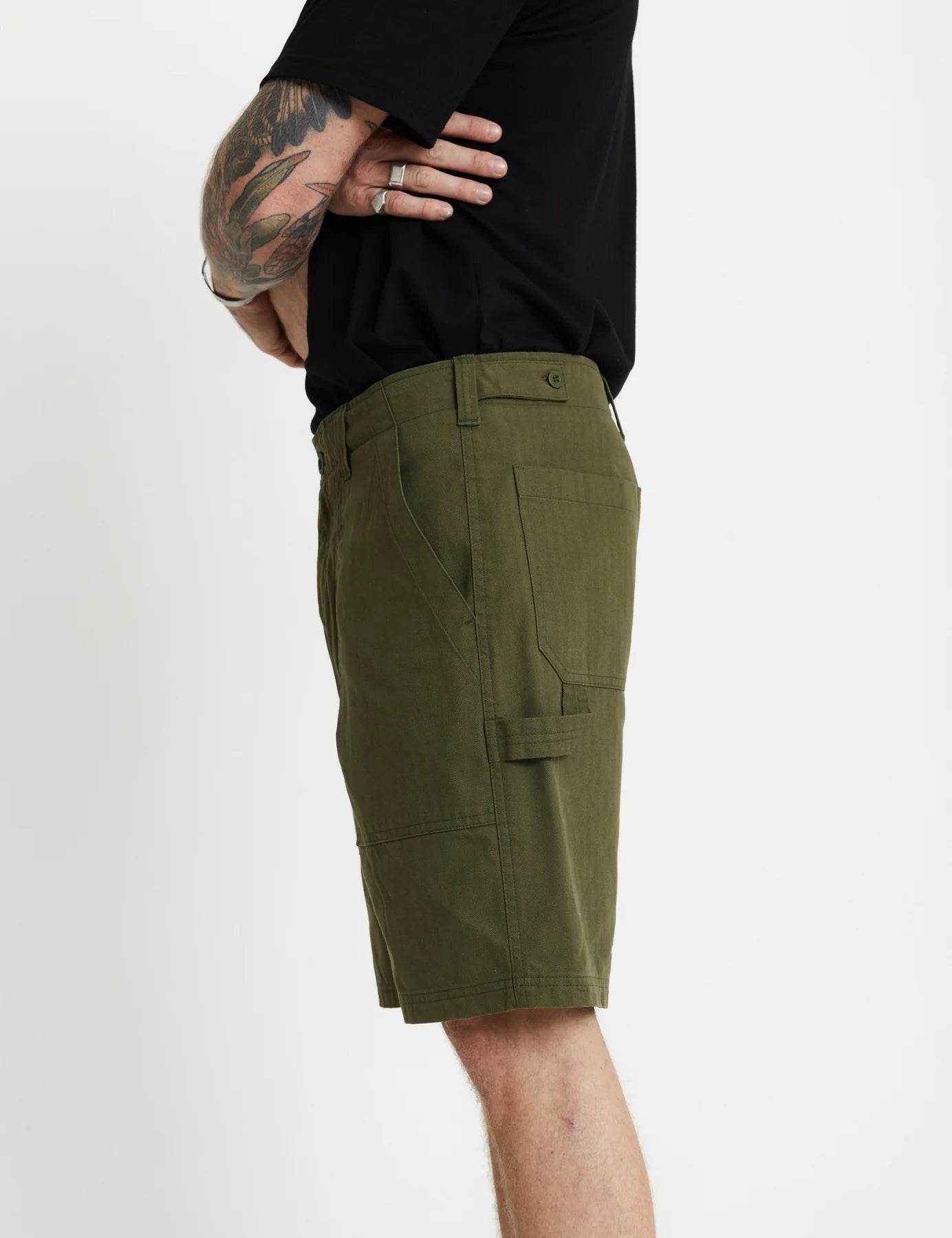 MR SIMPLE Carpenter Walk Short washed army