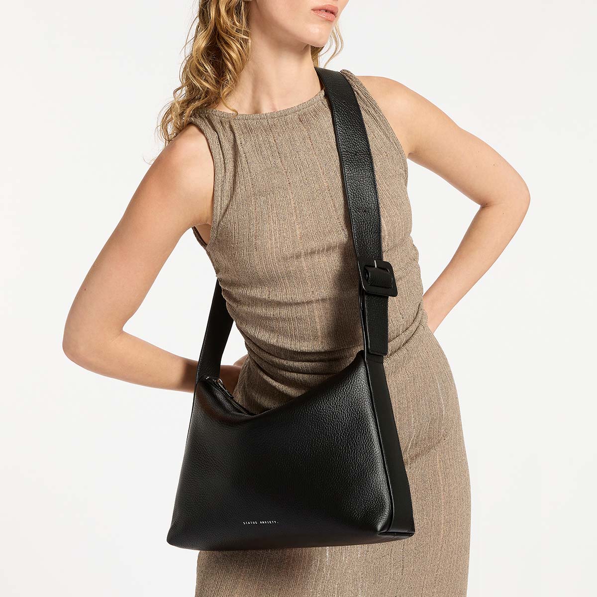 STATUS ANXIETY Loosing Touch Bag black