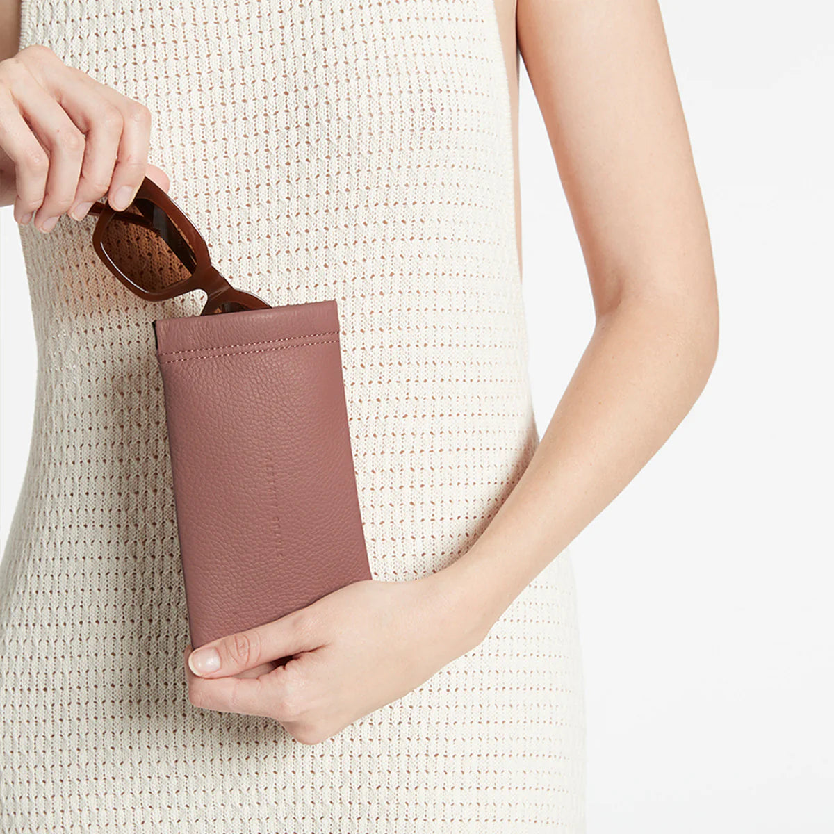 STATUS ANXIETY Keepsake Sunglasses Pouch dusty rose