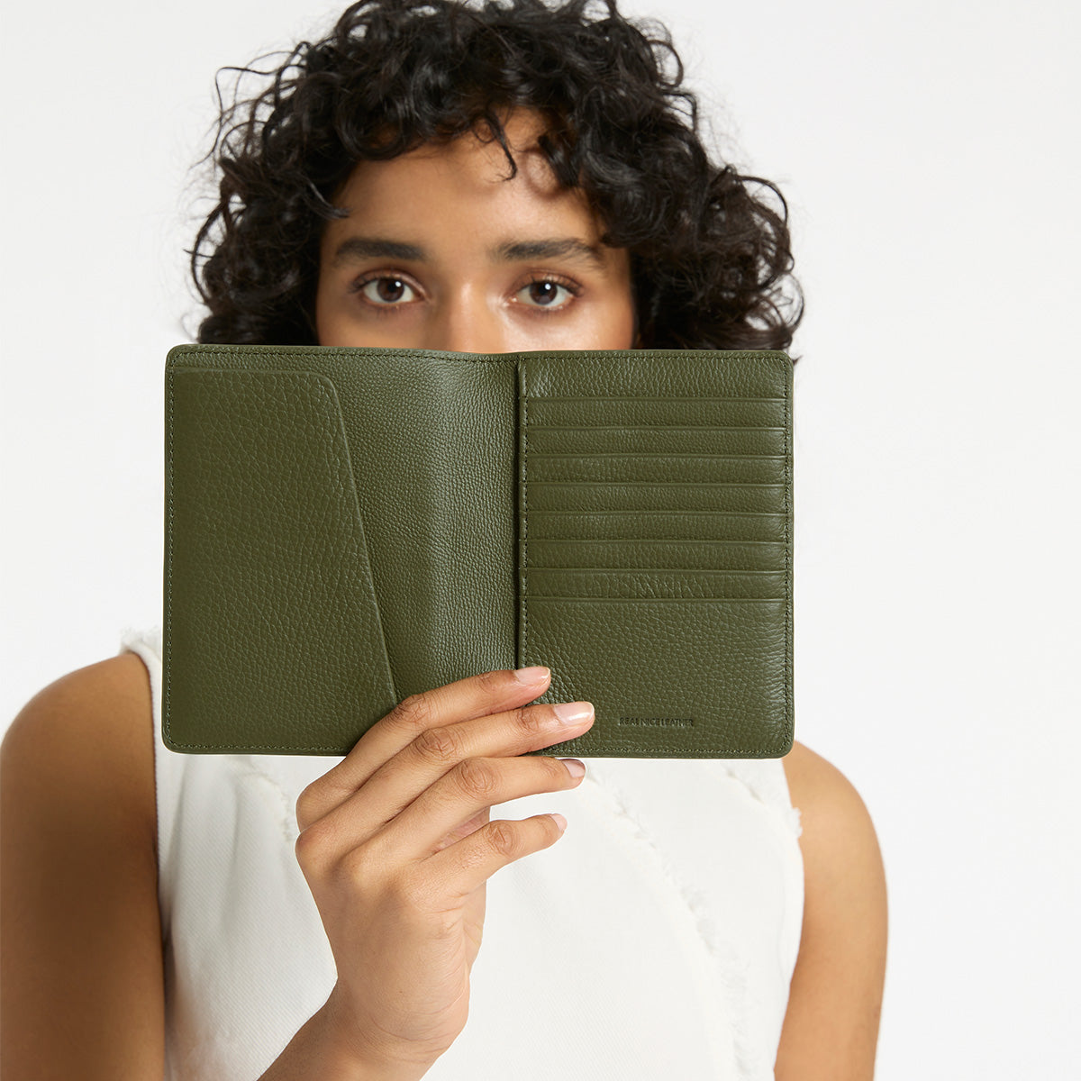 STATUS ANXIETY In Transit khaki