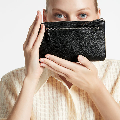 STATUS ANXIETY Smoke and Mirrors Black Wallet