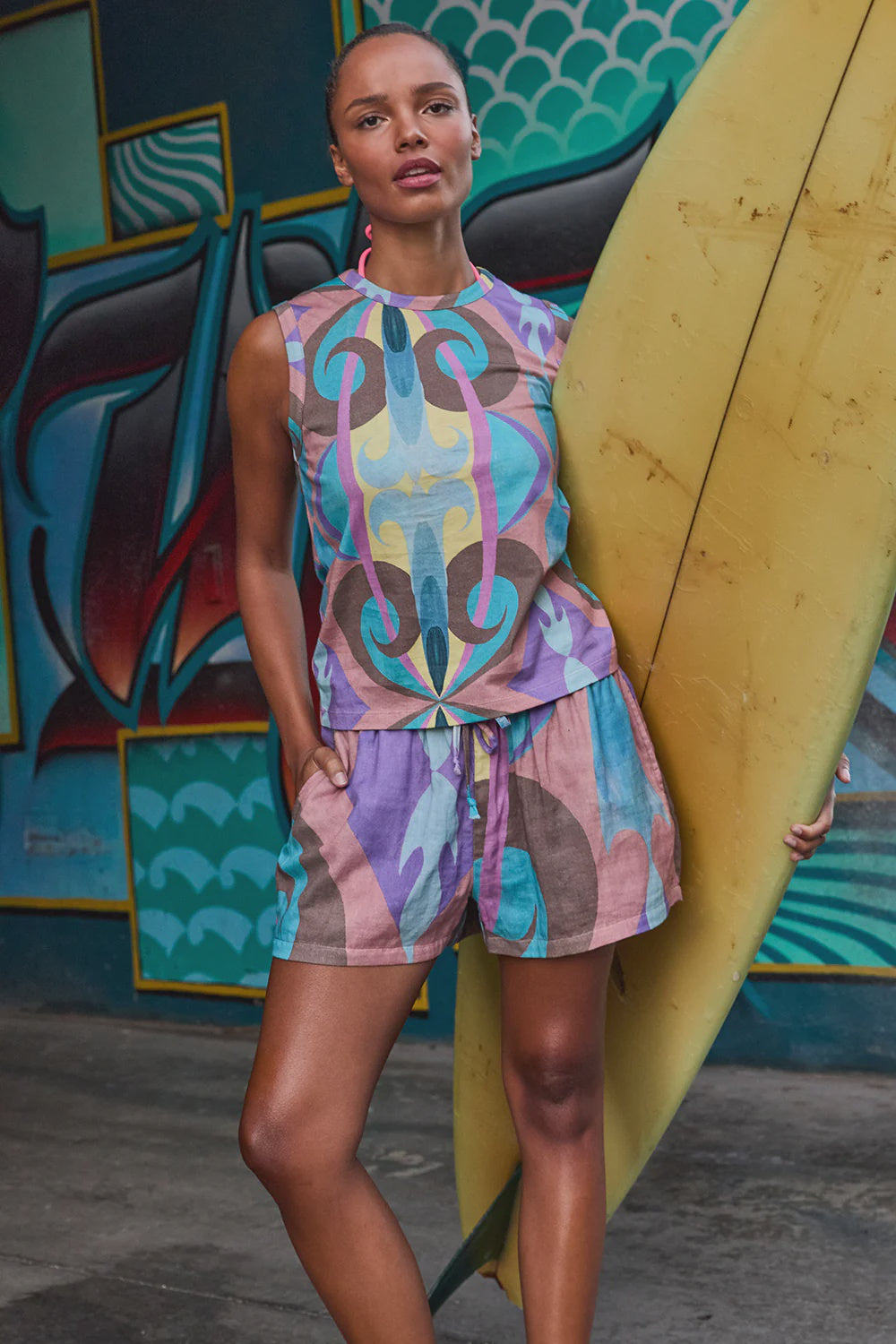 CIRCULAR by MAUD ALICE DAINTY Splash Short wave print