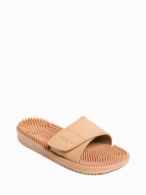 MASEUR Invigorating Massage Sandal beige
