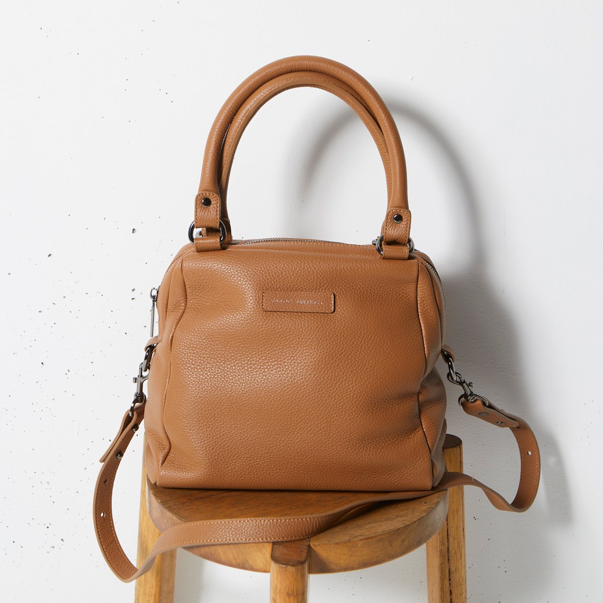 STATUS ANXIETY Last Mountains Bag tan