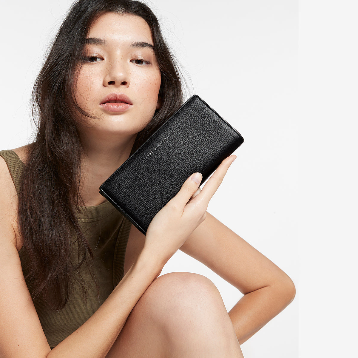 STATUS ANXIETY Old Flame black